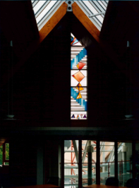 Glasfenster in der Kirche Hirschberg / Leutershausen. Foto: privat